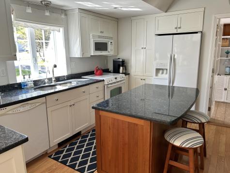 18 Turner Lane Yarmouth MA 02664