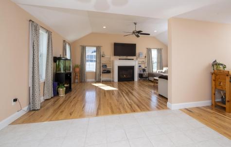 42 Arbor Ridge Plymouth MA 02360