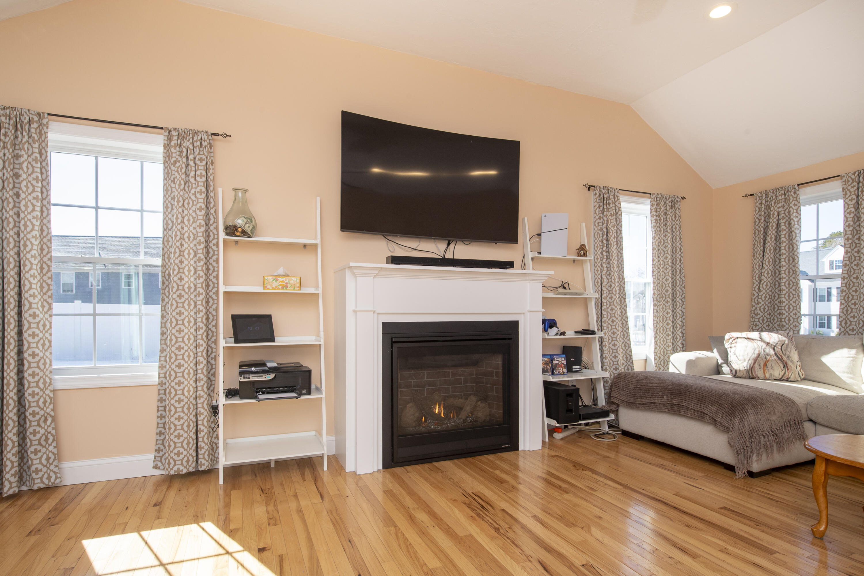 42 Arbor Ridge Plymouth MA 02360