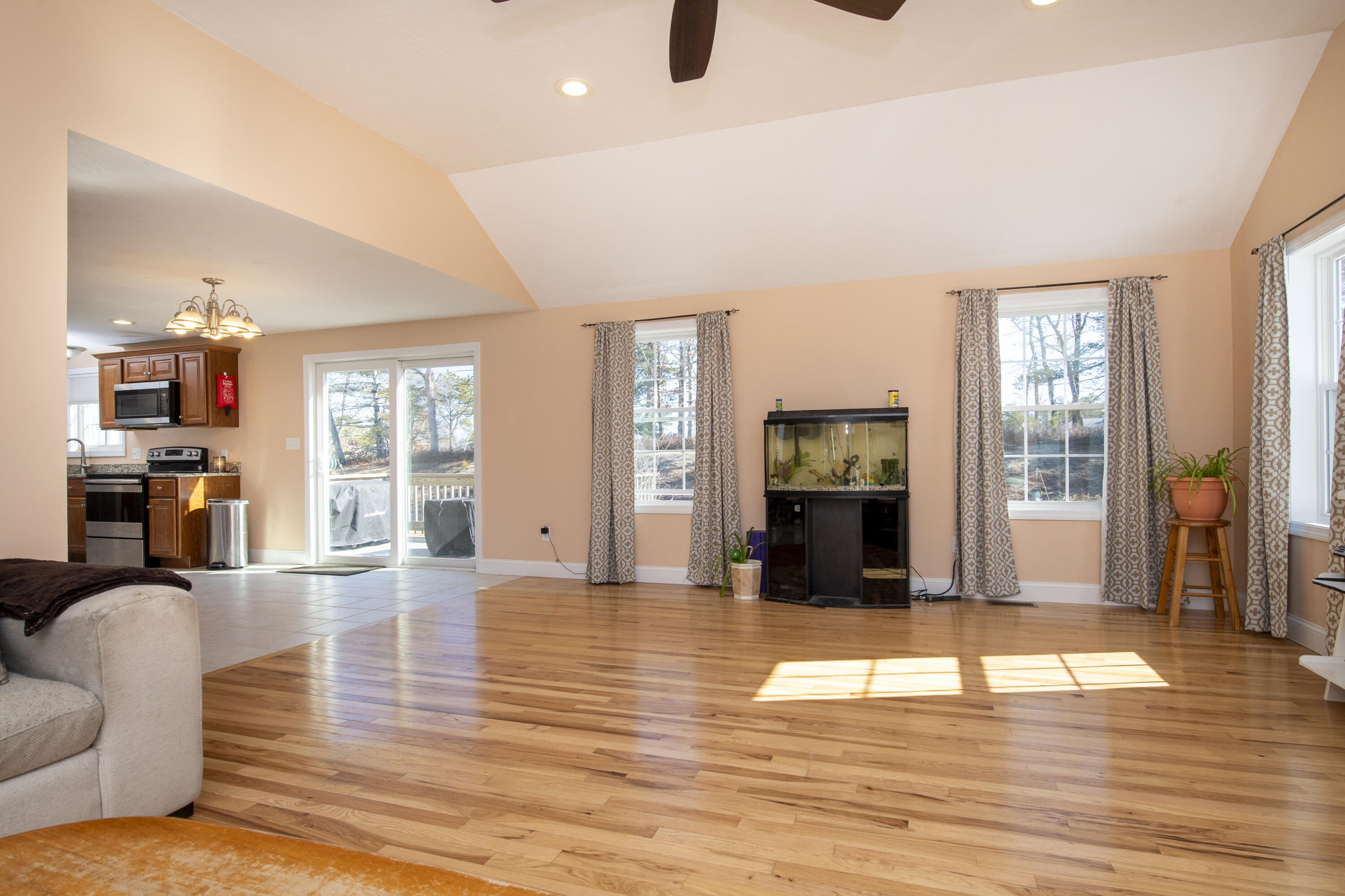 42 Arbor Ridge Plymouth MA 02360