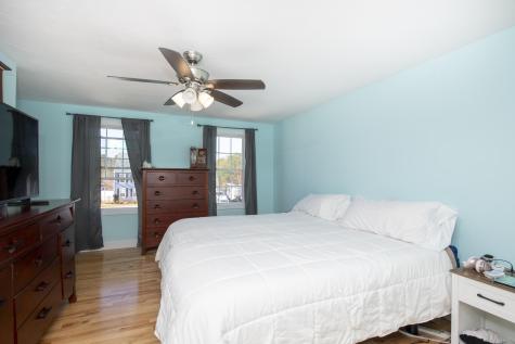42 Arbor Ridge Plymouth MA 02360