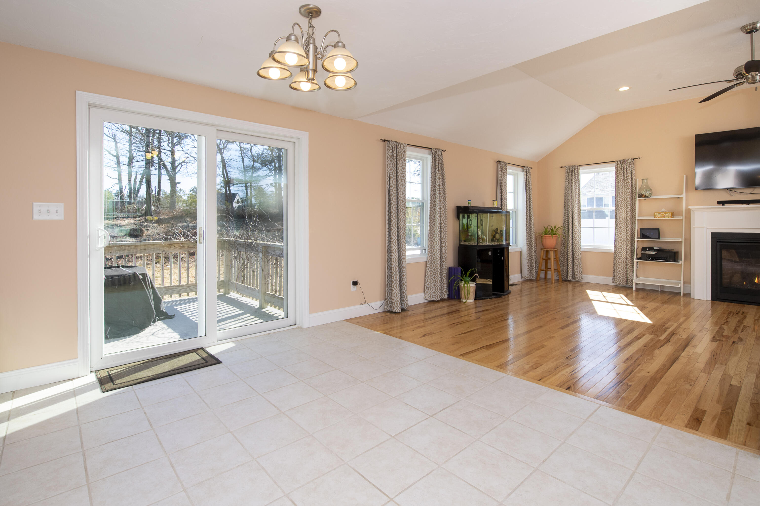 42 Arbor Ridge Plymouth MA 02360