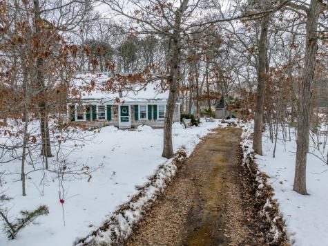 18 Jay Dee Lane Eastham MA 02642