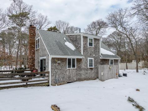 18 Jay Dee Lane Eastham MA 02642