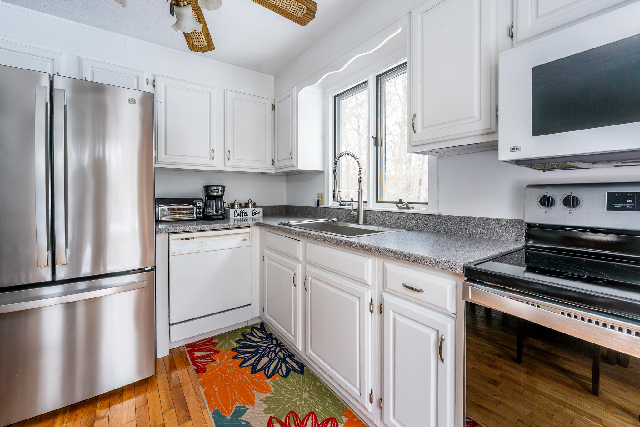 18 Jay Dee Lane Eastham MA 02642