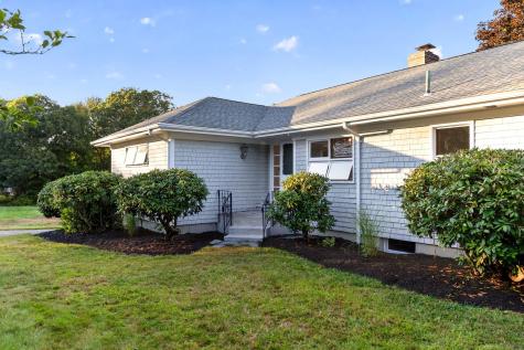 2 Captain Towne Road East Sandwich MA 02537
