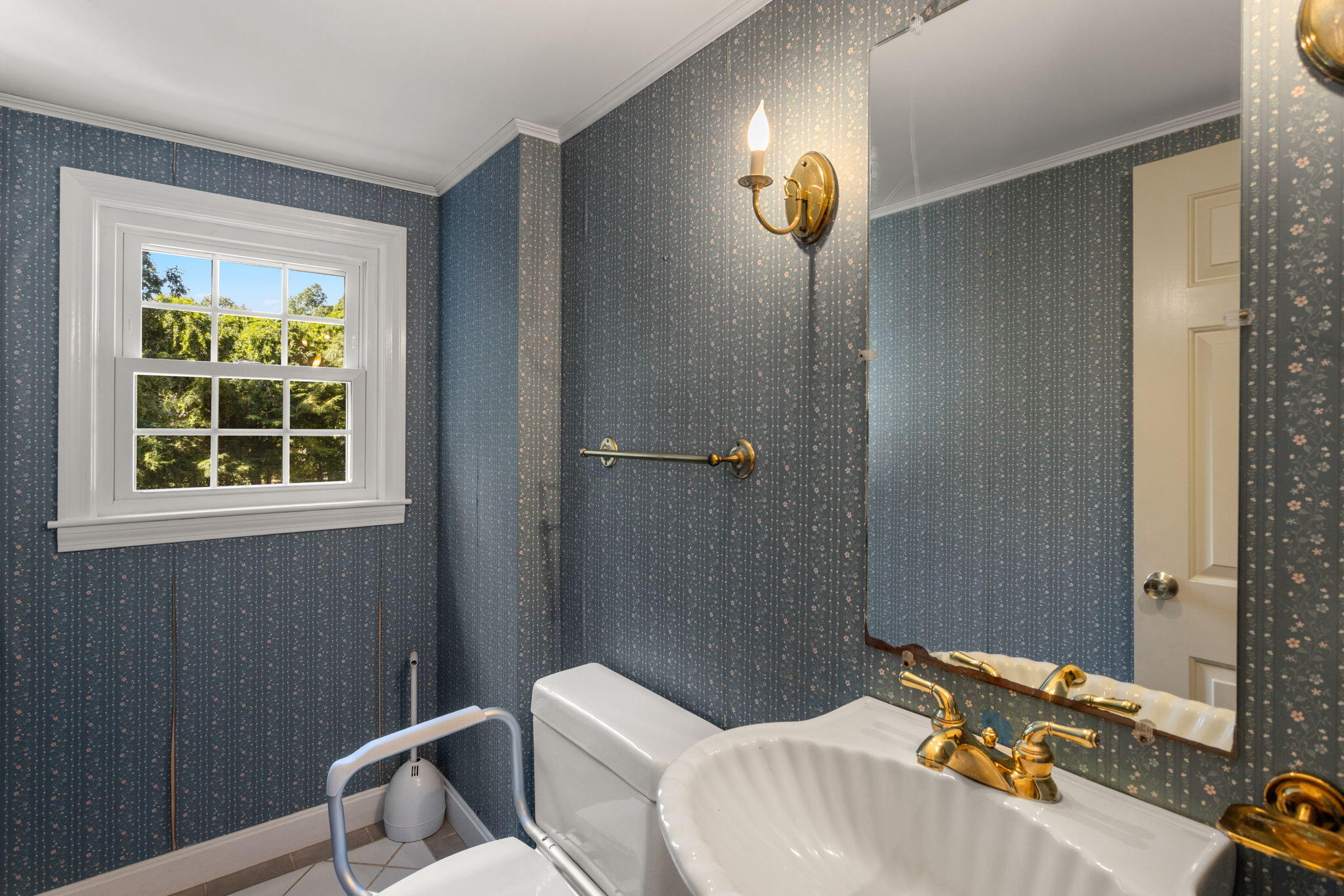 16 Greengate Road Falmouth MA 02540