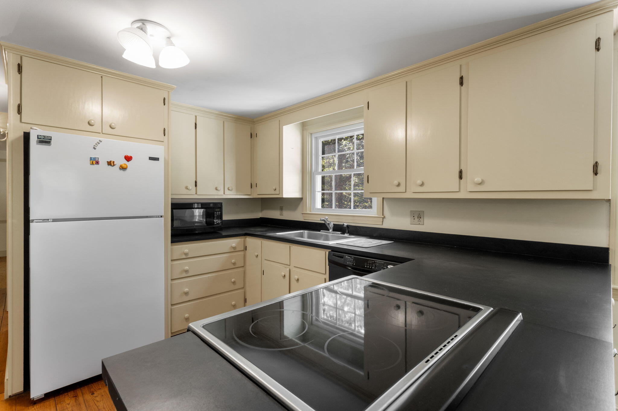 16 Greengate Road Falmouth MA 02540