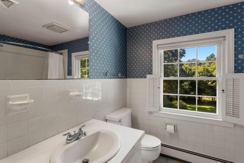 16 Greengate Road Falmouth MA 02540
