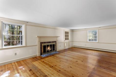 16 Greengate Road Falmouth MA 02540