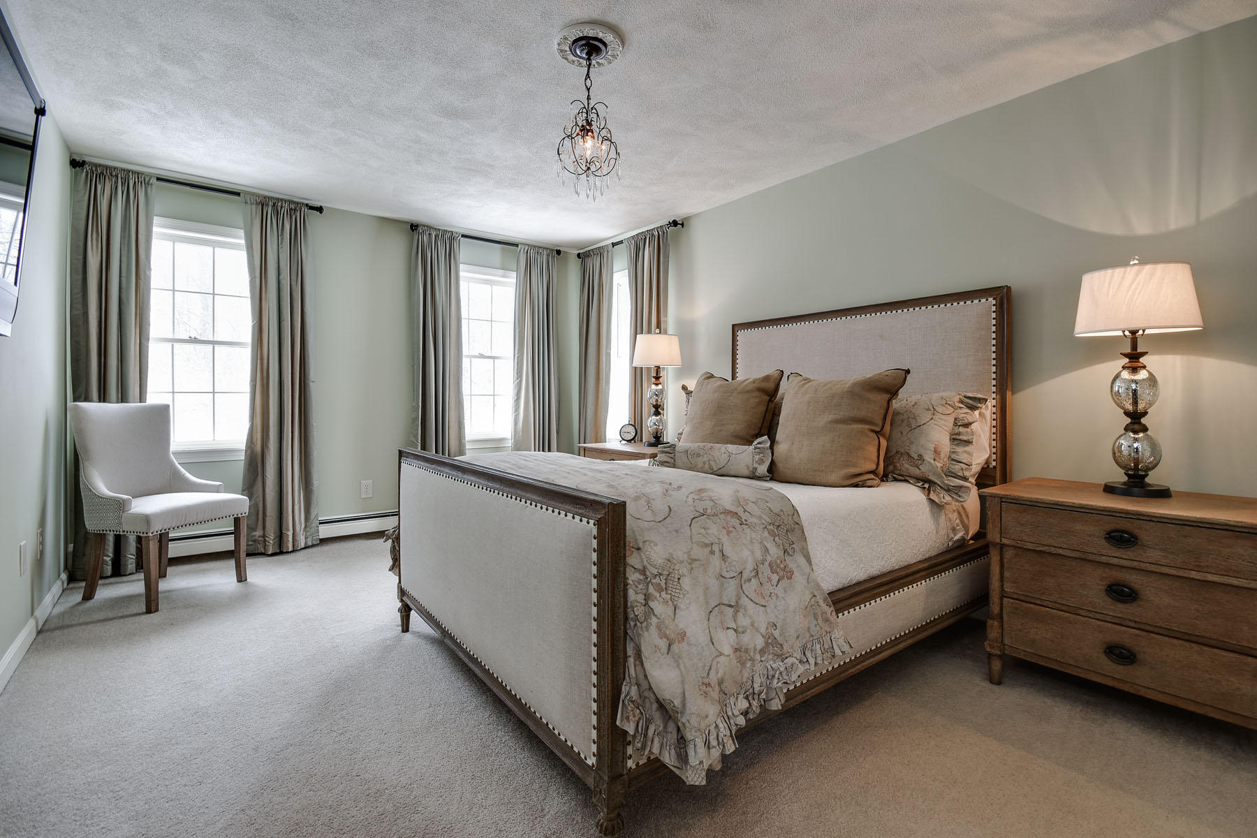 7 Garrison Lane Southborough MA 01772