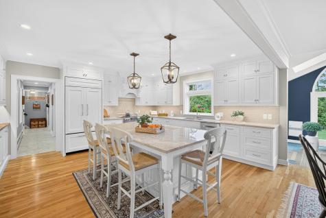 7 Mary Leal Lane Sandwich MA 02563