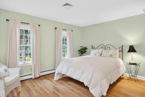 7 Mary Leal Lane Sandwich MA 02563