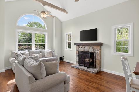27 Bellavista Drive Bourne MA 02559