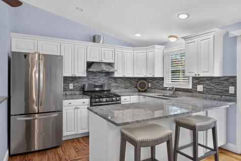 545 Lincoln Road Extension Barnstable MA 02601