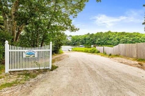 11 Madeline Road Falmouth MA 02536
