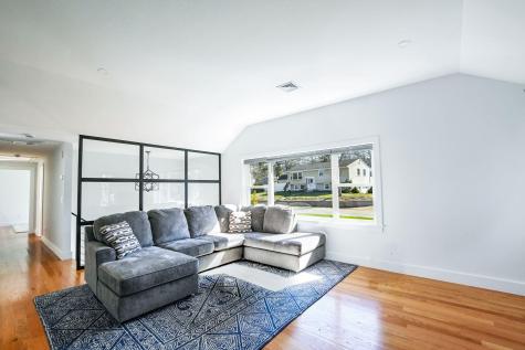 11 Madeline Road Falmouth MA 02536