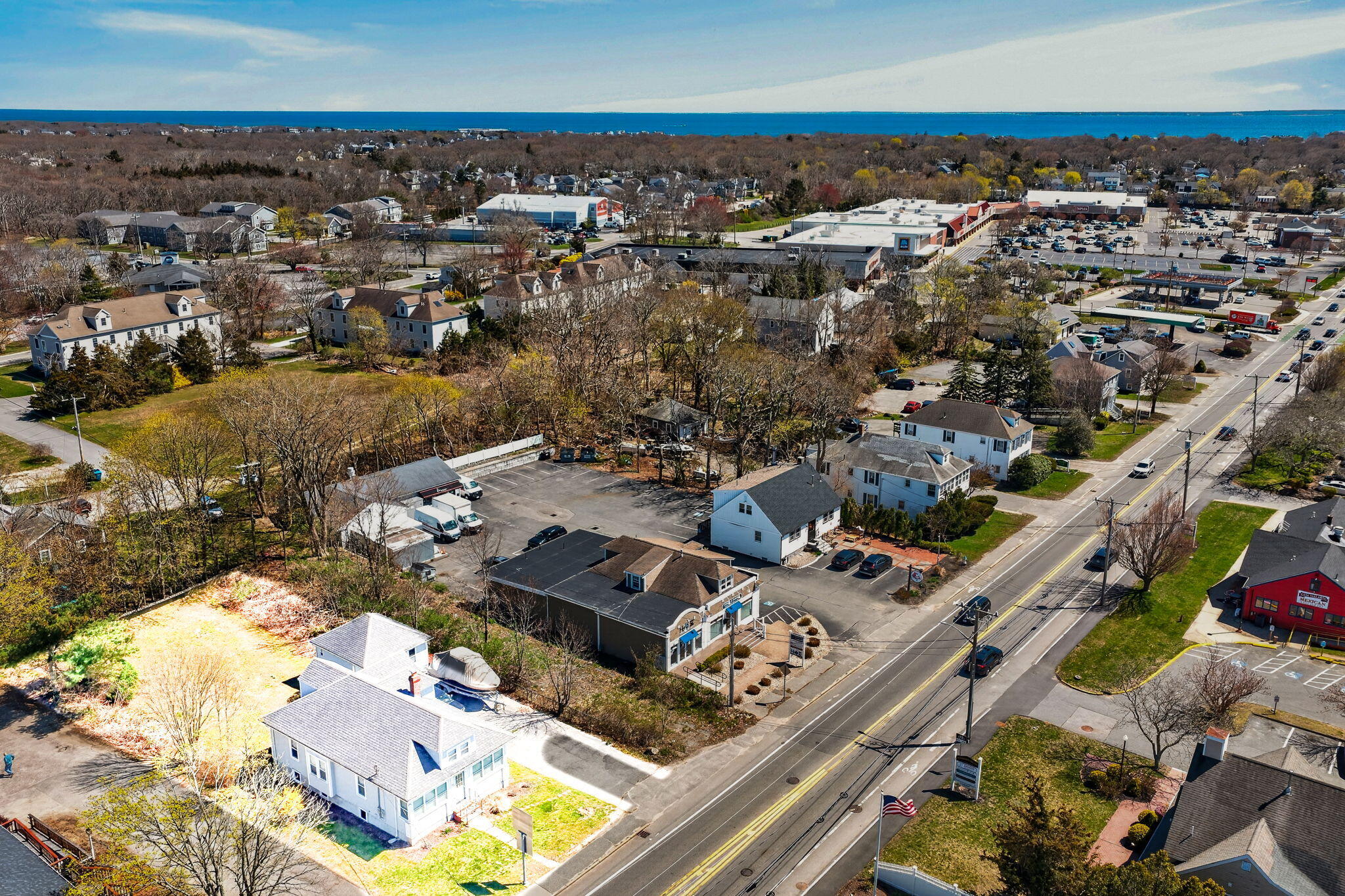 83 Davis Straits Falmouth MA 02540