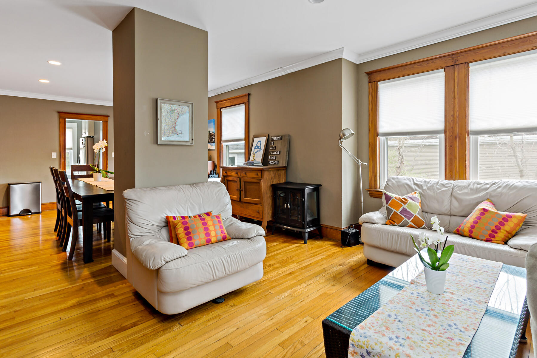 83 Davis Straits Falmouth MA 02540