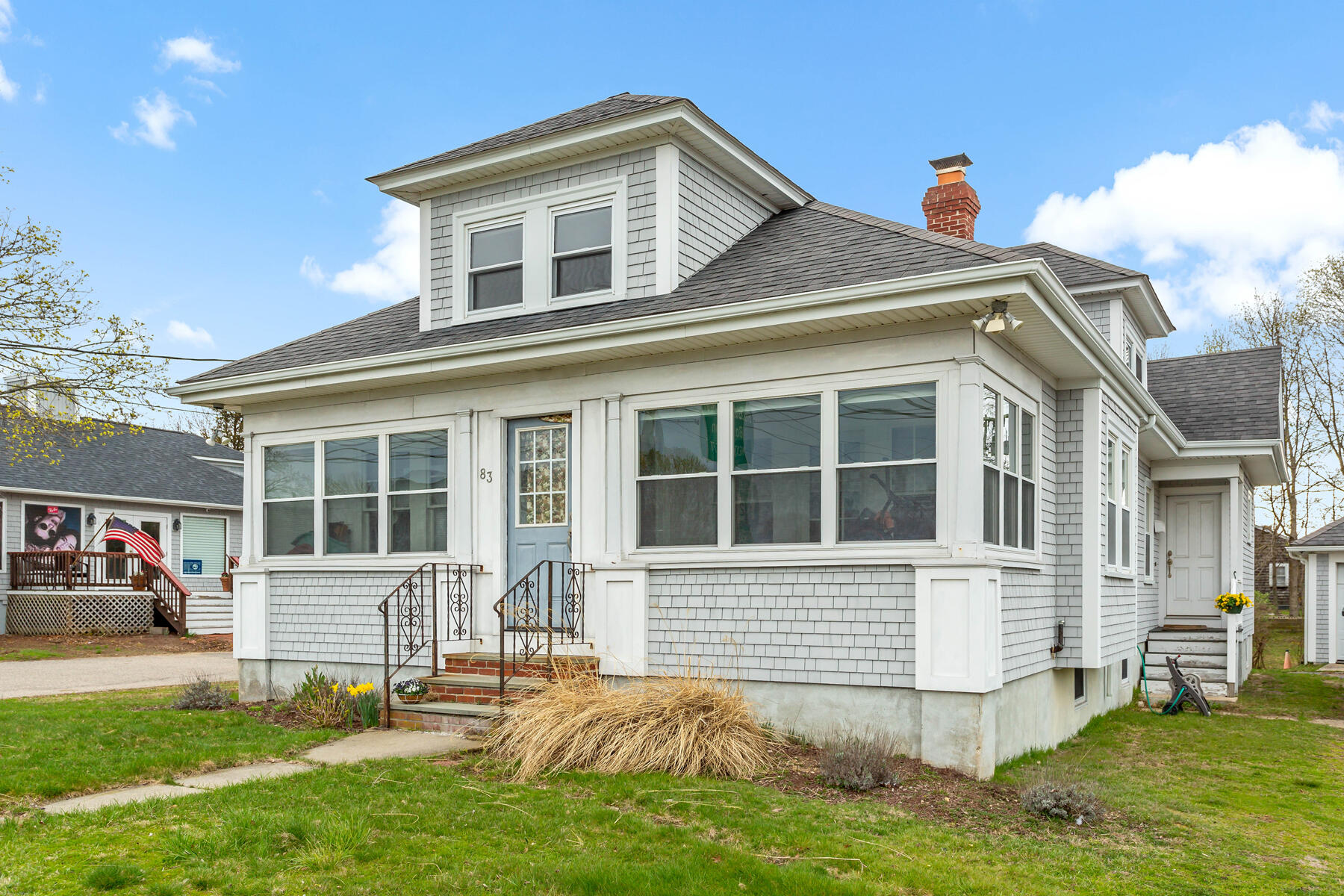 83 Davis Straits Falmouth MA 02540