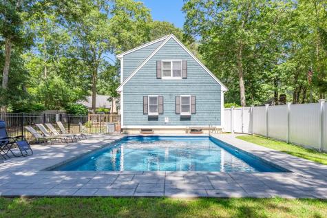 44 Avalon Circle Barnstable MA 02655