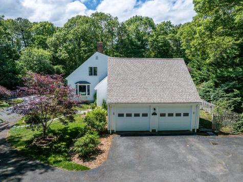 18 Calico Lane Barnstable MA 02655