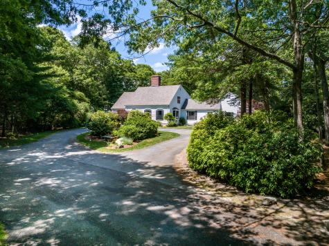 18 Calico Lane Barnstable MA 02655