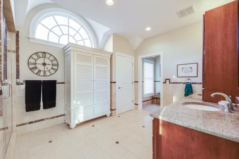 86 Highwood Lane Falmouth MA 02536