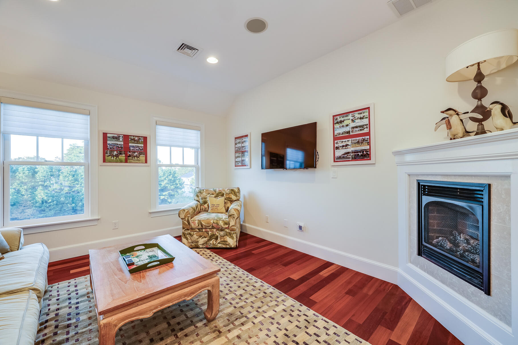 86 Highwood Lane Falmouth MA 02536