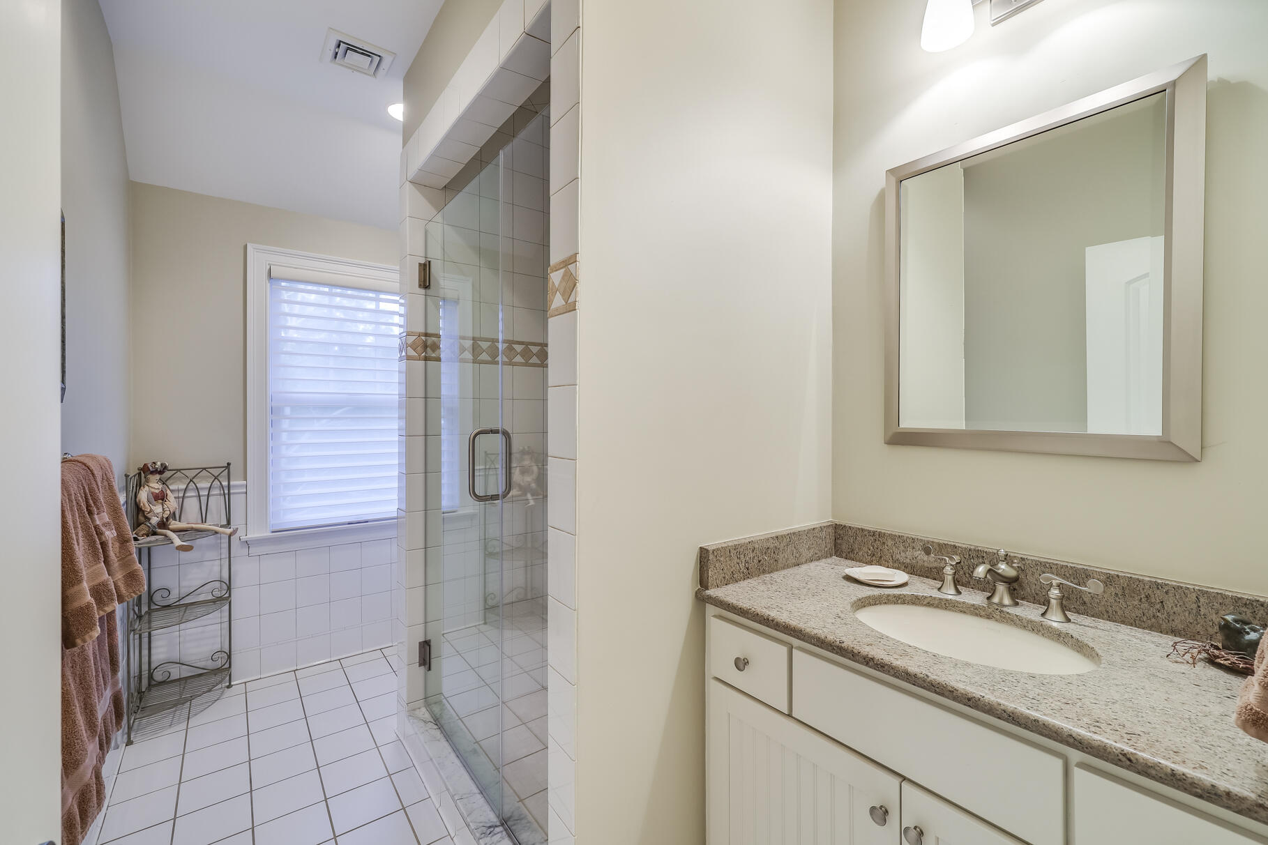 86 Highwood Lane Falmouth MA 02536