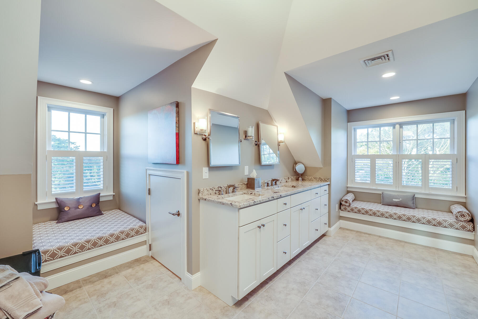 86 Highwood Lane Falmouth MA 02536