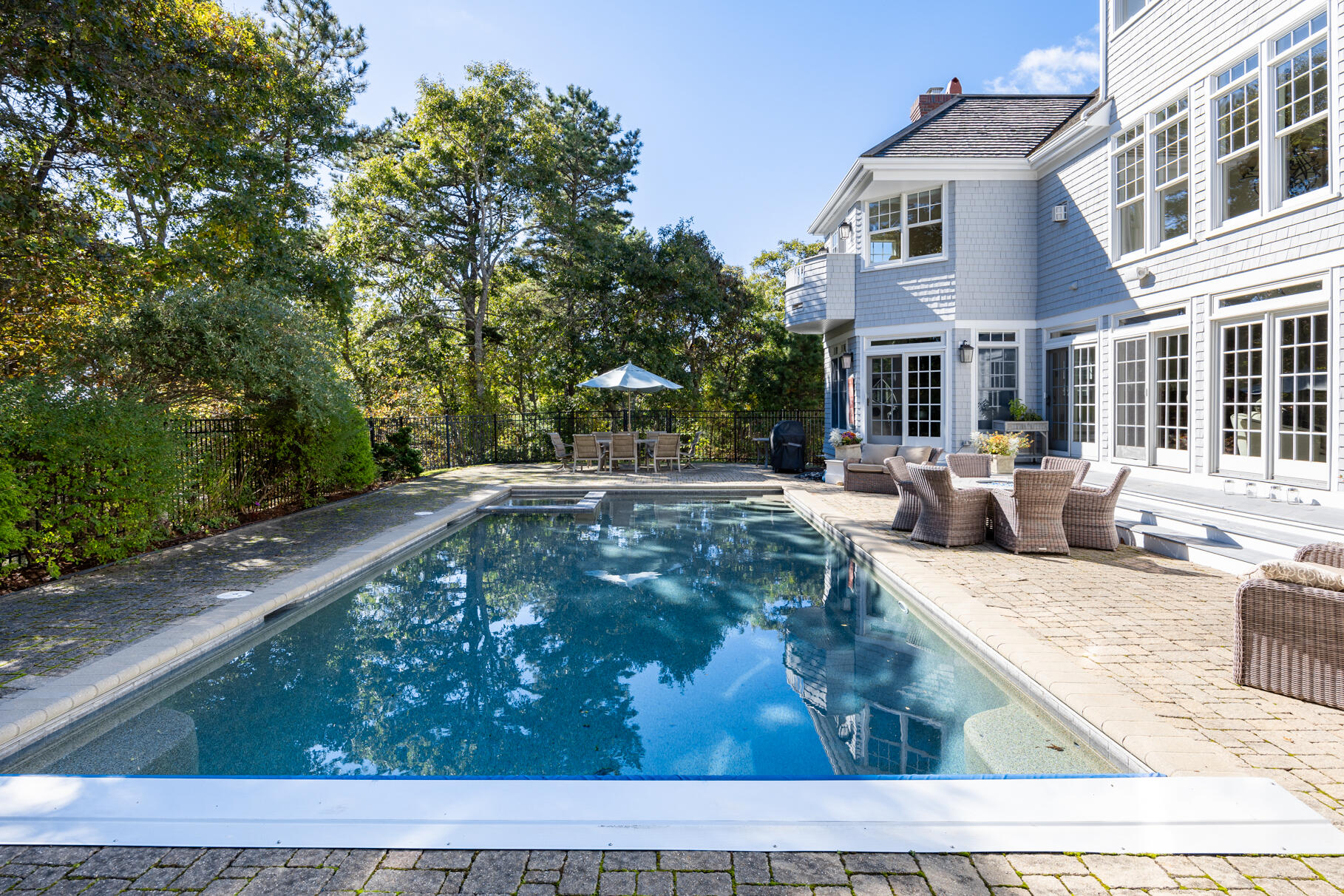 86 Highwood Lane Falmouth MA 02536