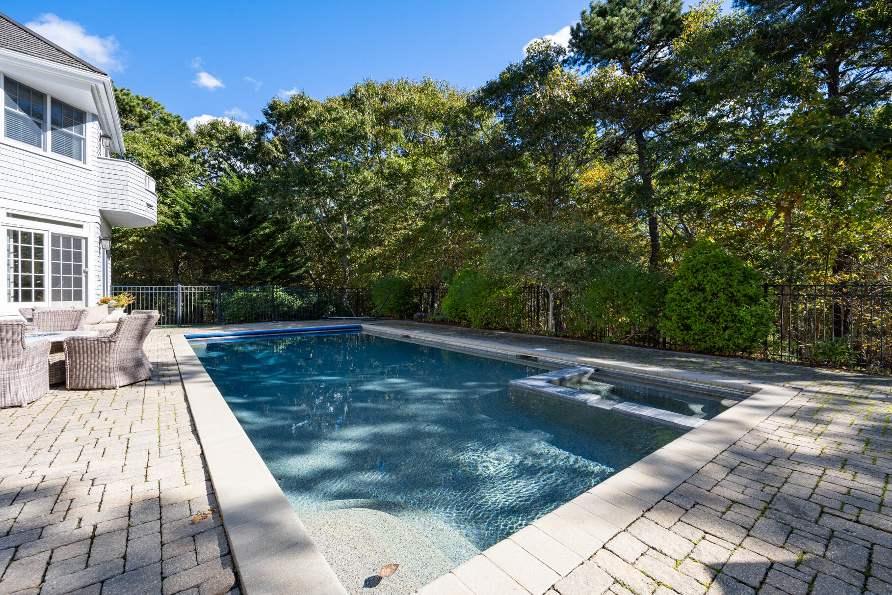 86 Highwood Lane Falmouth MA 02536