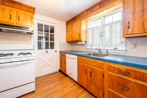 41 Brezner Lane Barnstable MA 02632