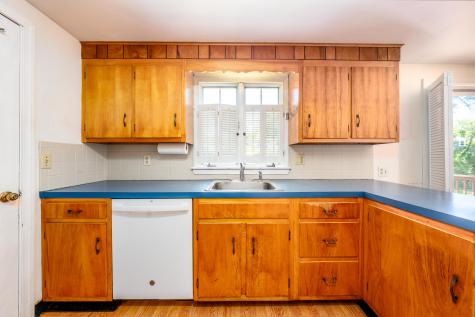 41 Brezner Lane Barnstable MA 02632
