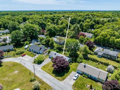 41 Brezner Lane Barnstable MA 02632