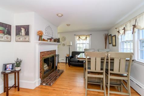 11 Burtonwood Avenue Bourne MA 02532