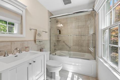 313 Bridge Street Osterville MA 02655