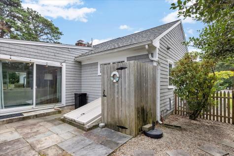 8 Barkley Street South Yarmouth MA 02664