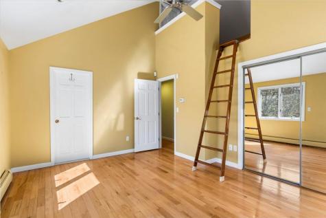 5 Widow Coombs Walk Sandwich MA 02563