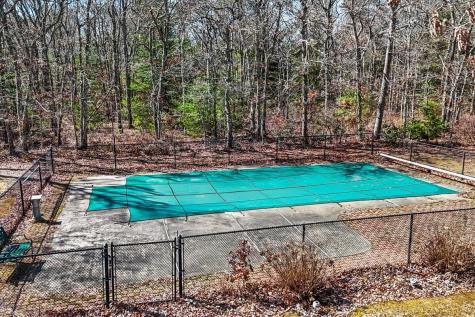 5 Widow Coombs Walk Sandwich MA 02563