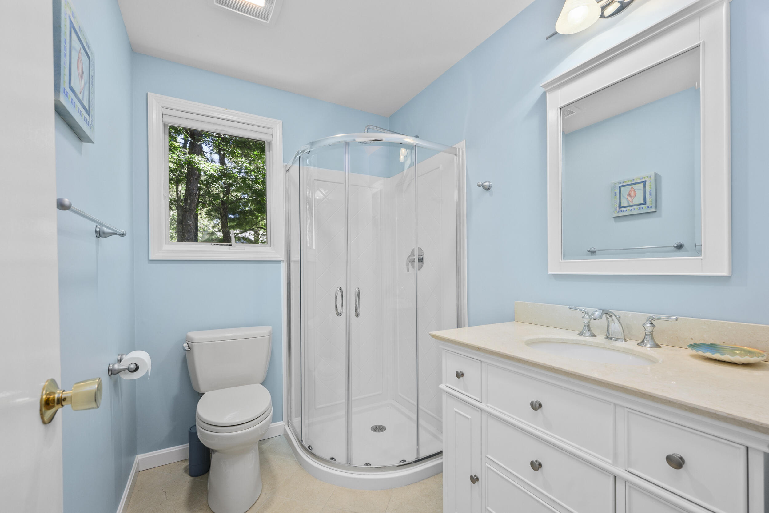 20 Holly Road Mashpee MA 02649