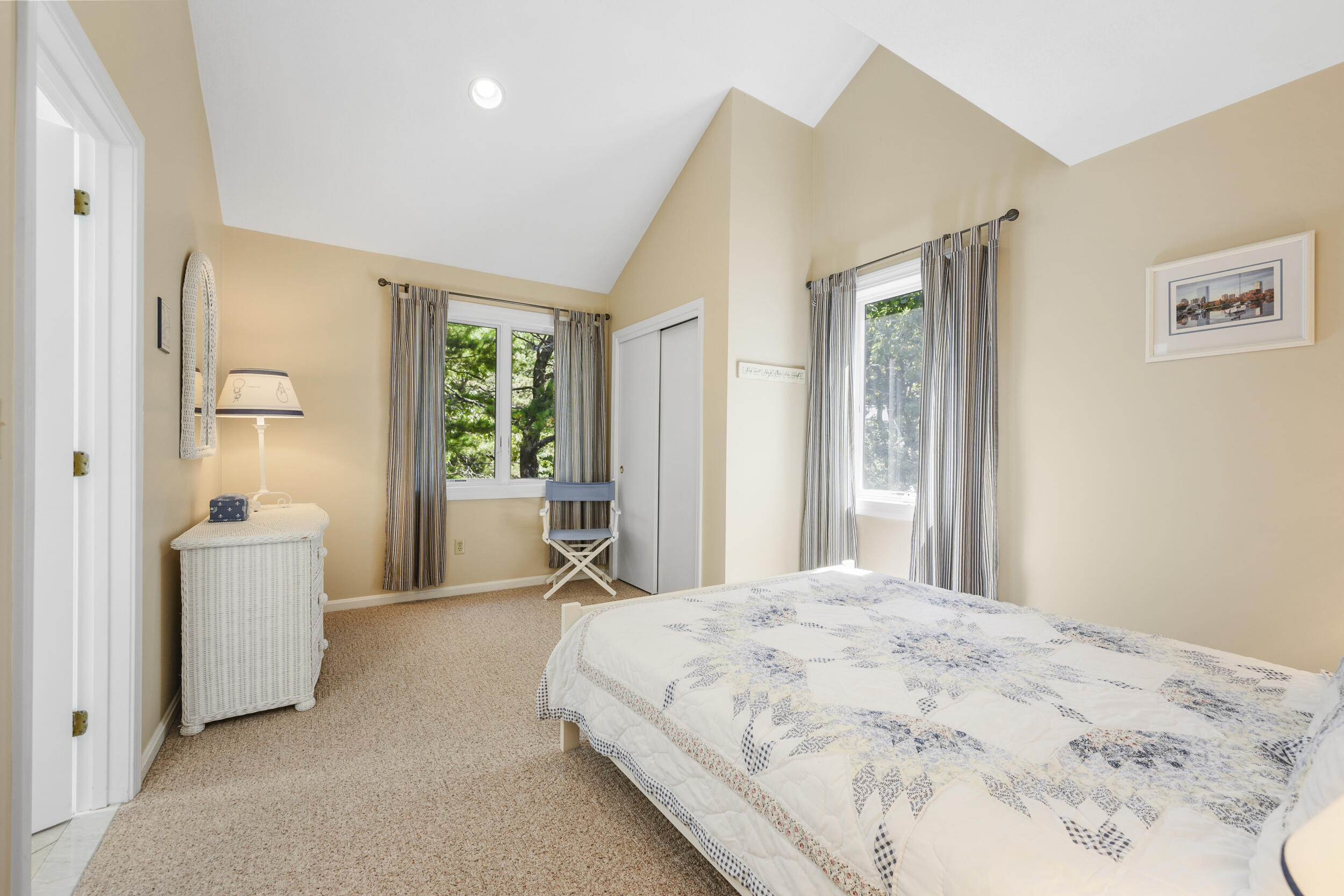 20 Holly Road Mashpee MA 02649