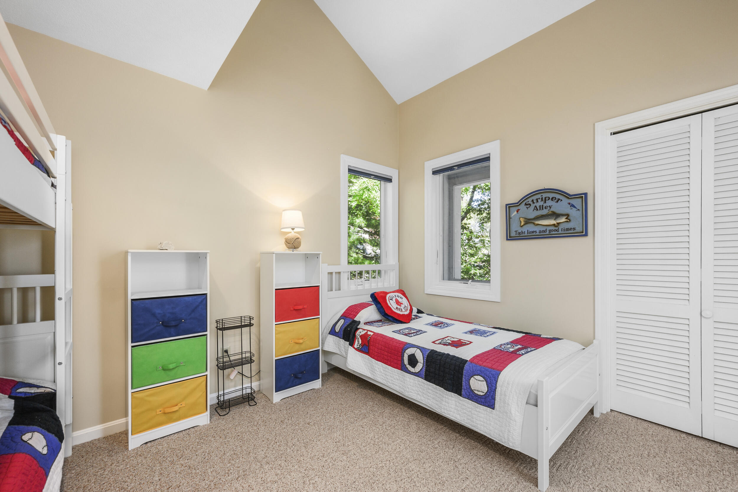 20 Holly Road Mashpee MA 02649