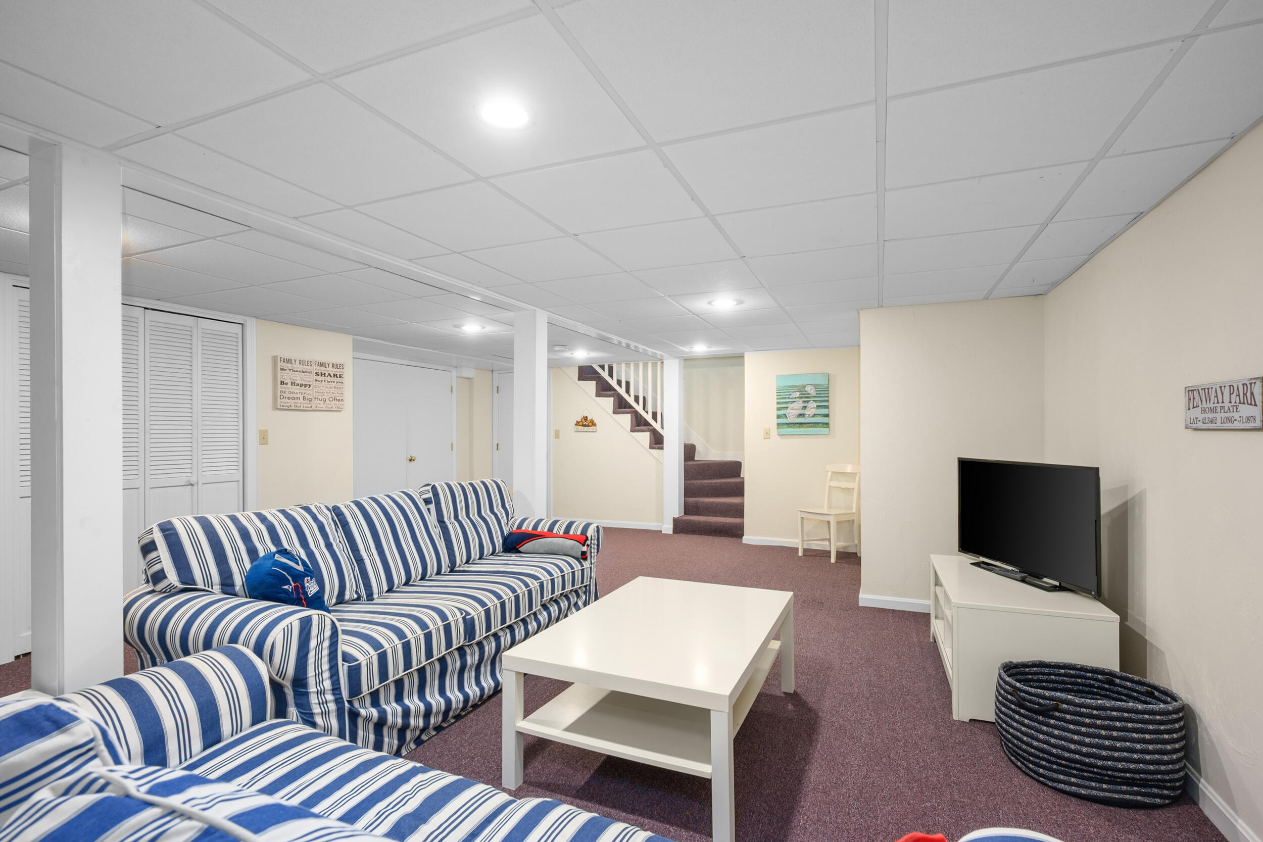 20 Holly Road Mashpee MA 02649