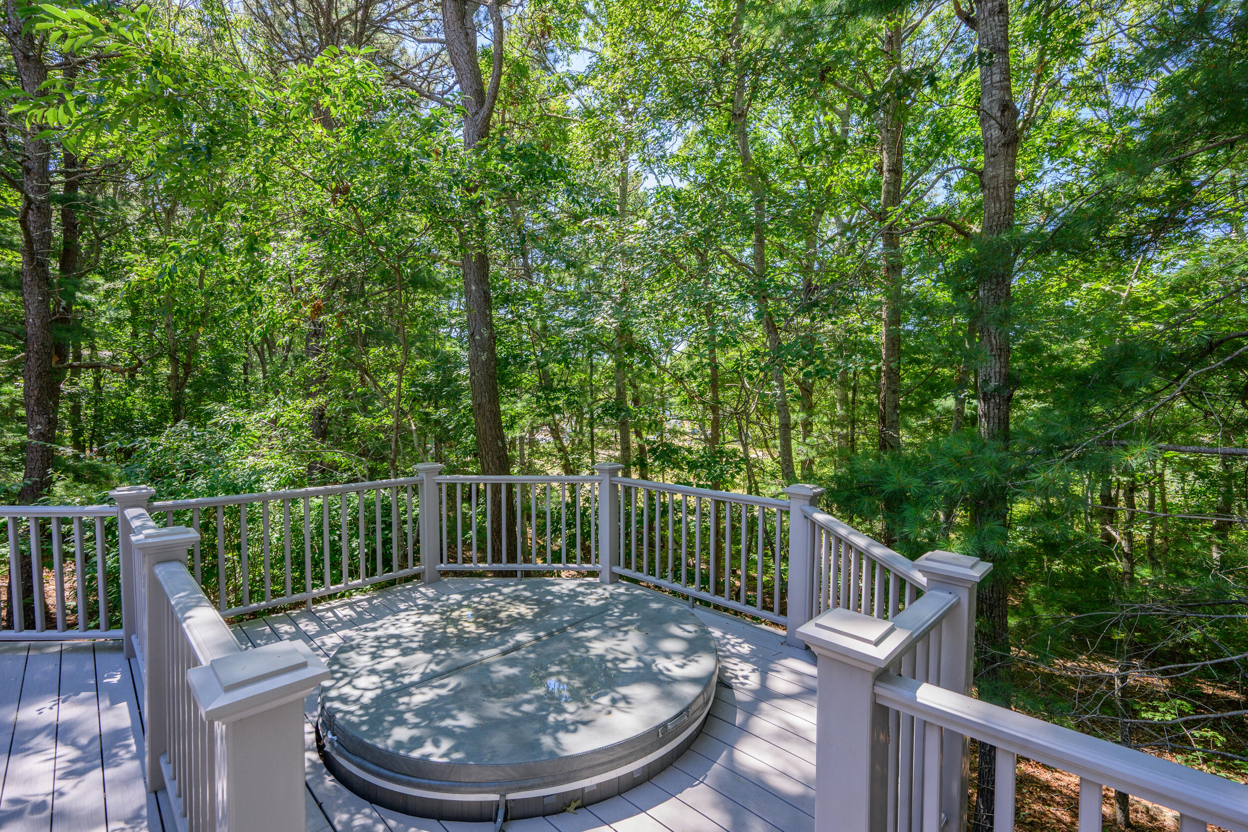 20 Holly Road Mashpee MA 02649