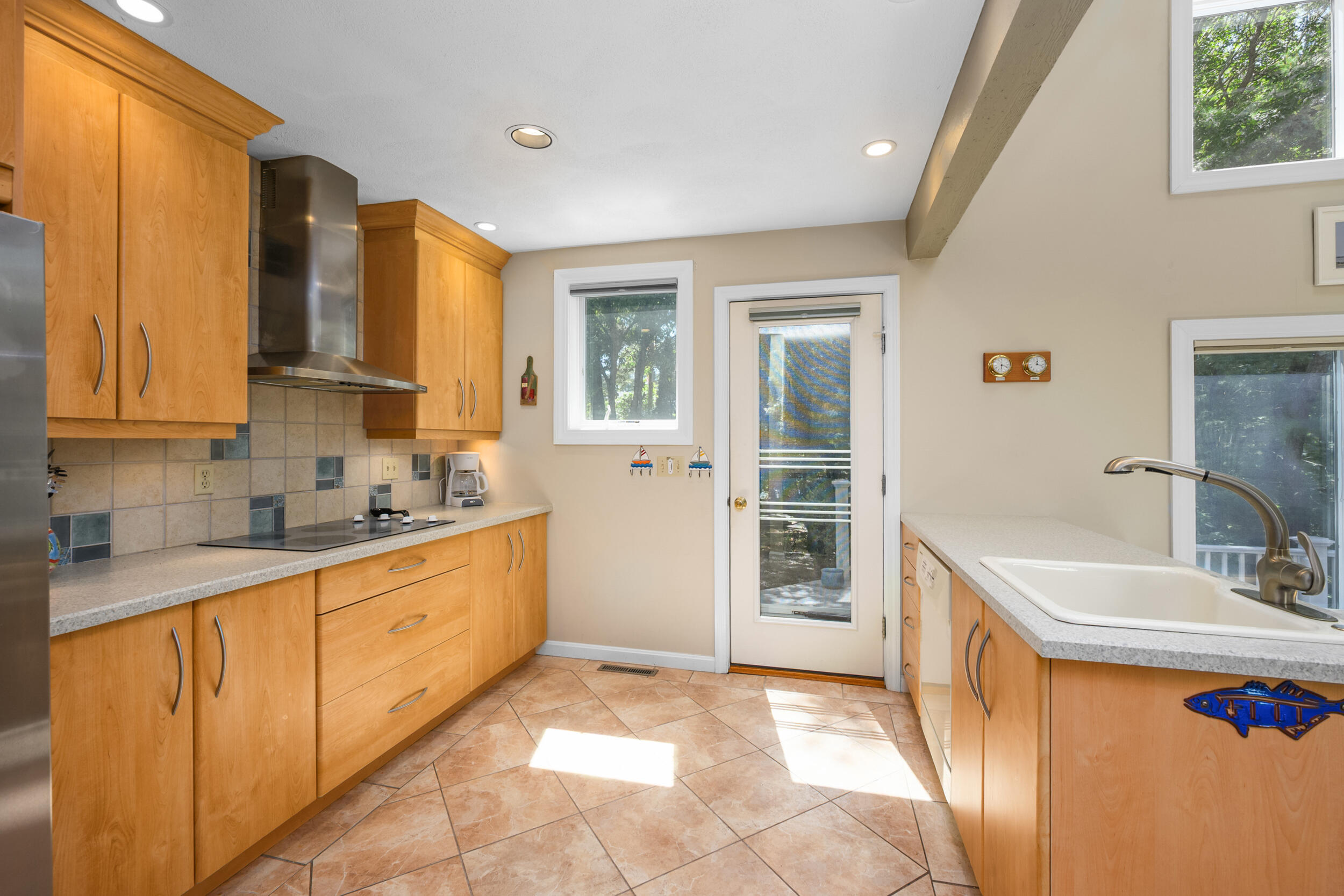 20 Holly Road Mashpee MA 02649