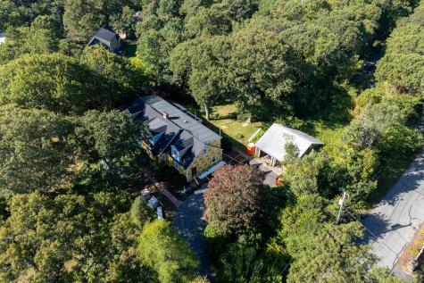 129 Driftwood Lane Yarmouth MA 02664