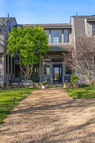 19 Locust Lane Aquinnah MA 02535