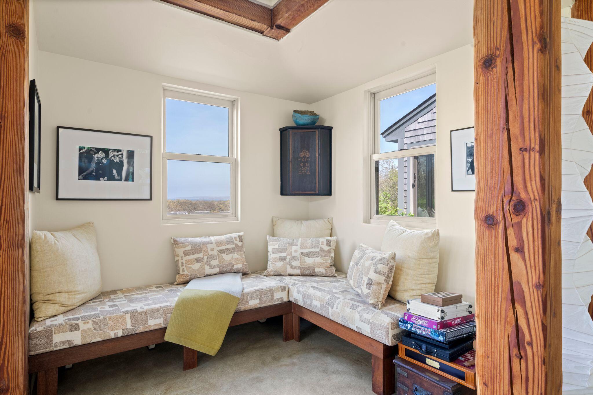 19 Locust Lane Aquinnah MA 02535